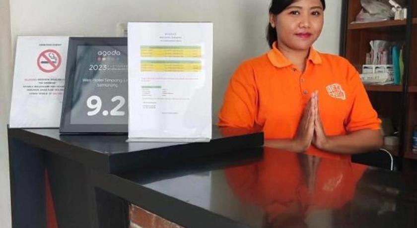 Weis Hotel Simpang Lima سيمارانغ المظهر الخارجي الصورة